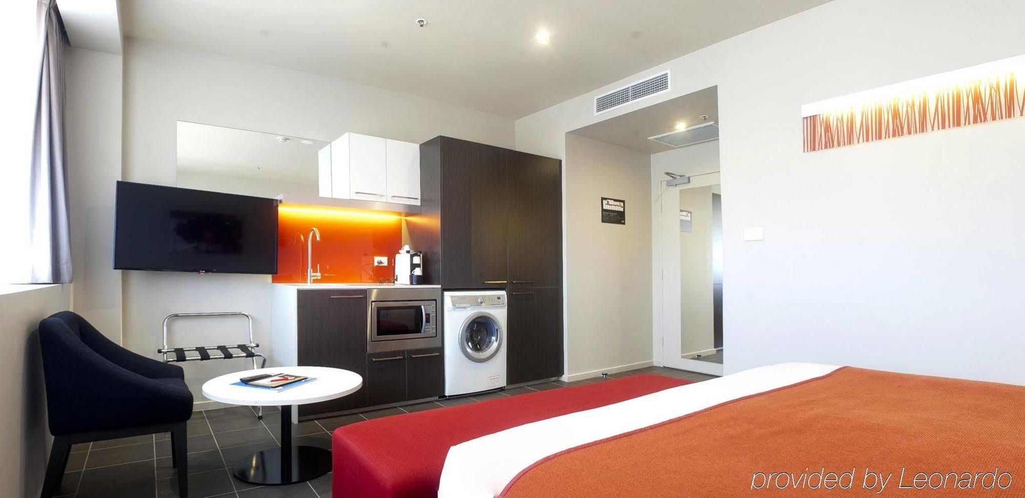 Abode Woden Aparthotel Κανμπέρα Εξωτερικό φωτογραφία