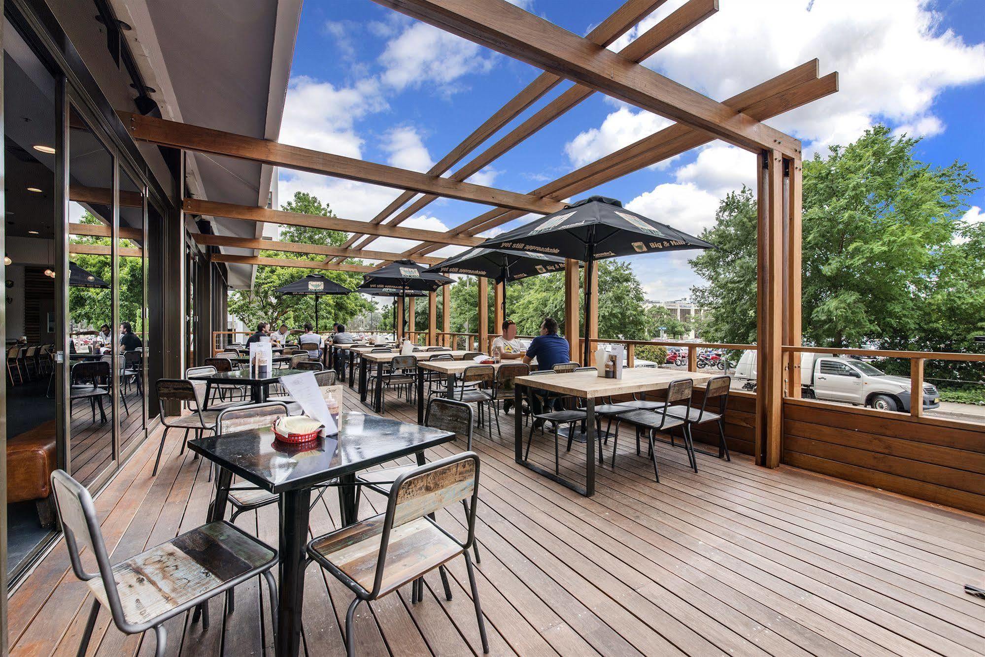 Abode Woden Aparthotel Κανμπέρα Εξωτερικό φωτογραφία