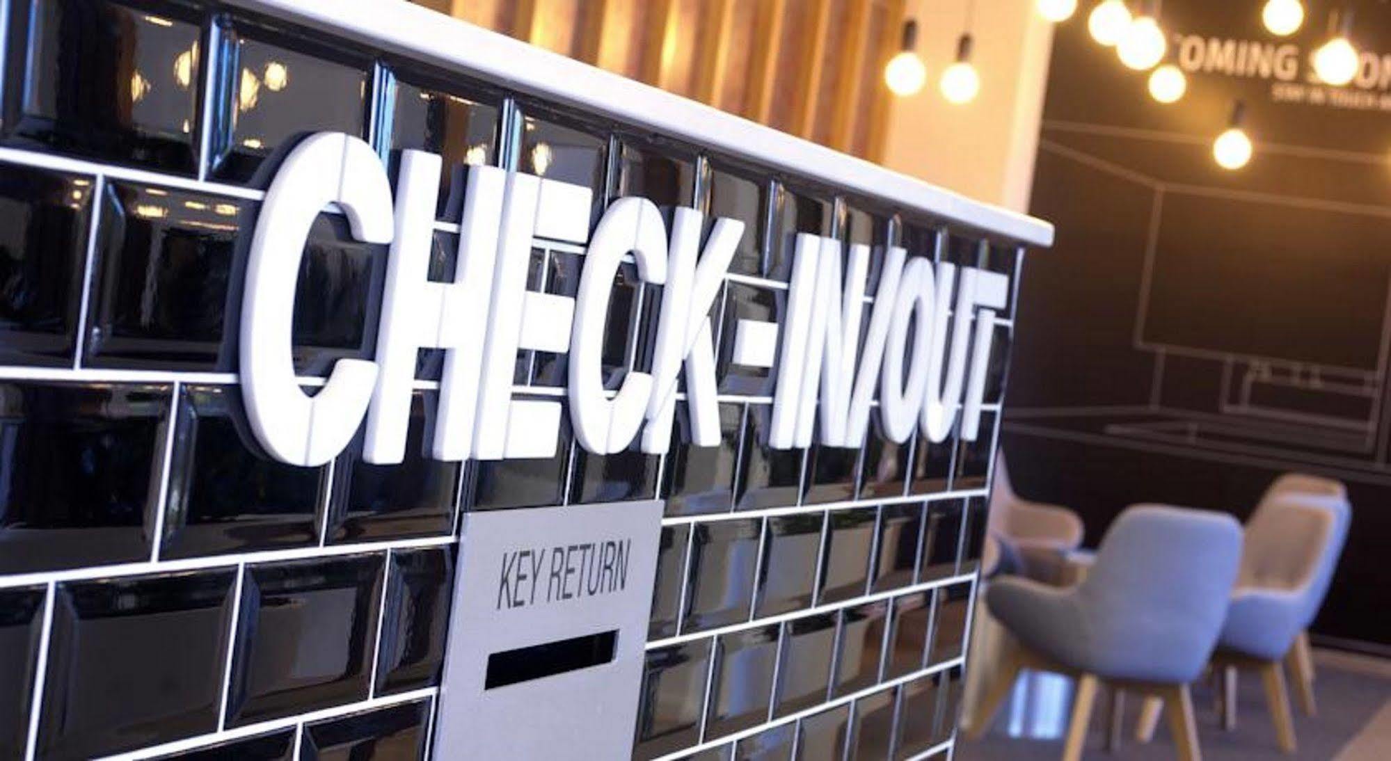 Abode Woden Aparthotel Κανμπέρα Εξωτερικό φωτογραφία